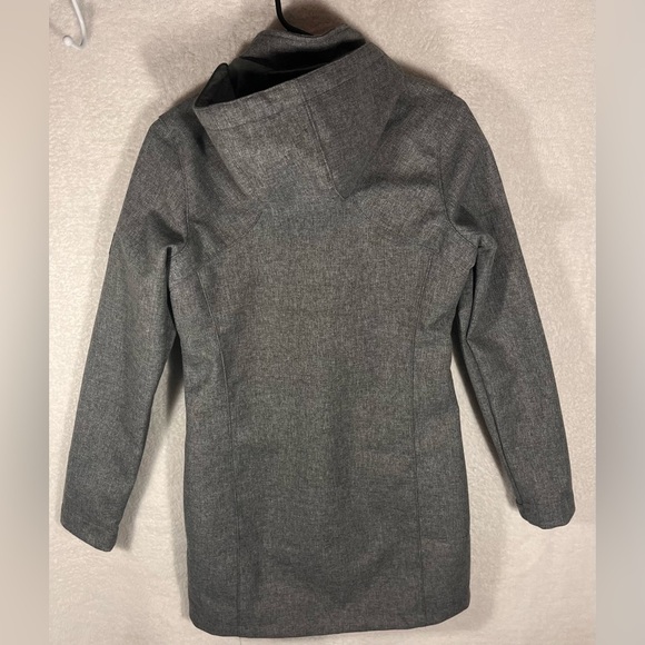 Ladies McKinley Jacket - Picture 14 of 14